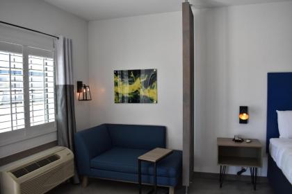 Hotel Bella - image 9