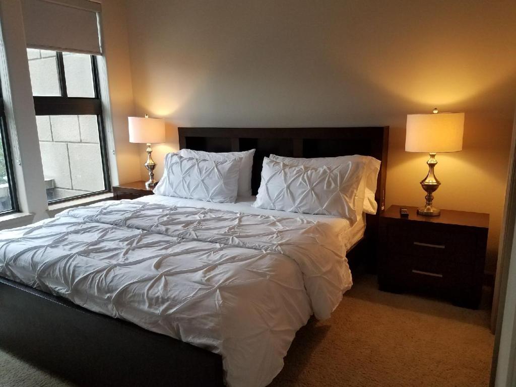 Camden Post Oak - main image