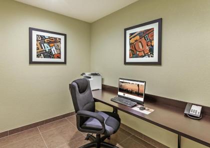 Candlewood Suites Houston - Spring an IHG Hotel - image 13
