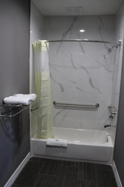 Atlantis Inn Suites - image 12