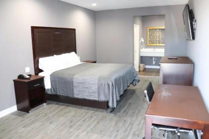 Atlantis Inn Suites - image 3