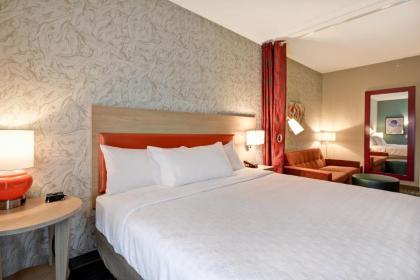 Home2 Suites At The Galleria - image 14