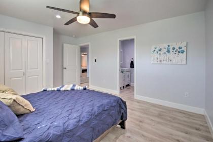 Spacious San Jacinto River Home with Waterfront Deck - image 2