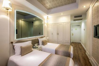 Yasmak Sultan Hotel - image 2