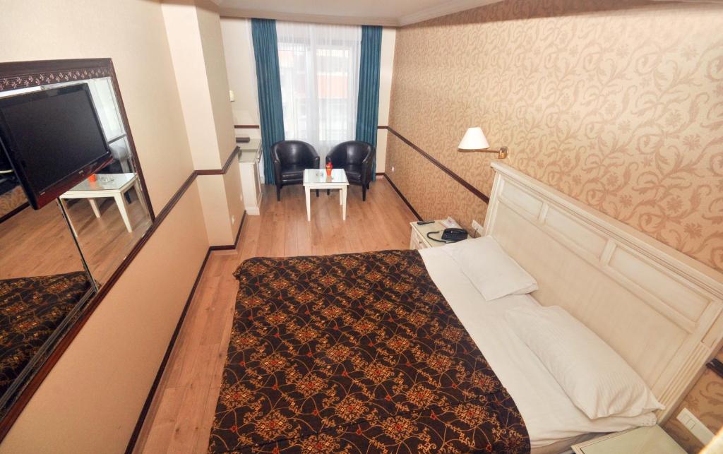Topkapi Inter Istanbul Hotel - image 3