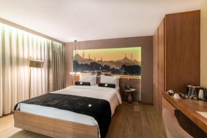 Boutique Saint Sophia - image 15