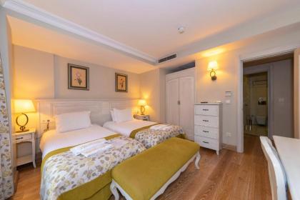Arena Hotel - image 15