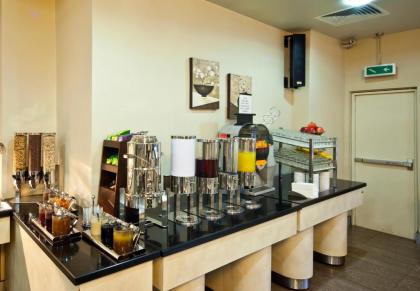 Ramada by Wyndham Istanbul Pera - image 12