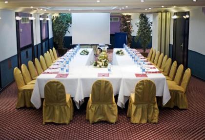 Güneş Hotel Merter - image 11