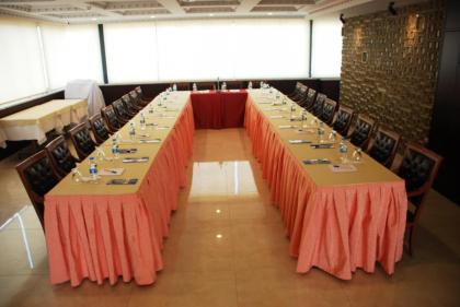 Fuar Hotel - image 24