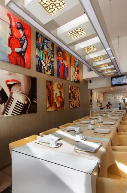 Jazz Hotel Nisantasi - image 17