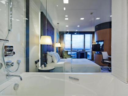 DoubleTree by Hilton Istanbul Moda - image 14