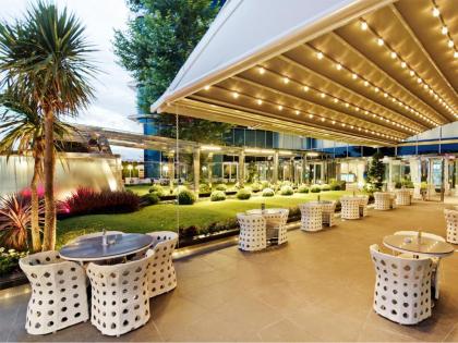 DoubleTree by Hilton Istanbul Moda - image 20