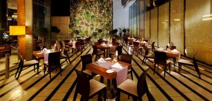 Crowne Plaza Istanbul Harbiye - image 17