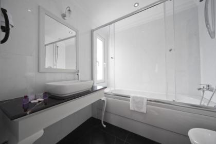 Aren Suites - image 3