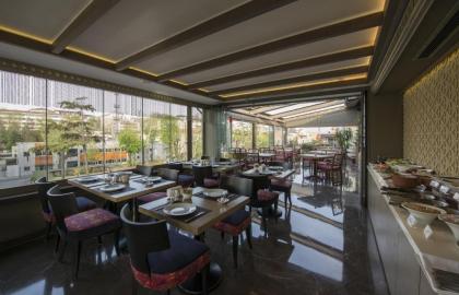 Yasmak Comfort Hotel - image 18