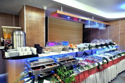 Rhiss Hotel Bostanci - image 9