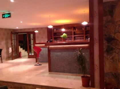 Rhebas Hotel - image 19