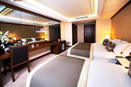 Eurostars Hotel Old City - image 15