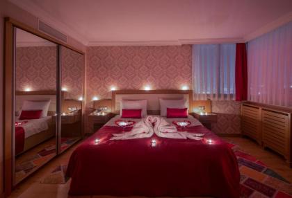 Grand Zentrum Hotel - image 20