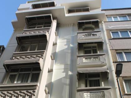 The Milltown Sisli                                                                         - image 1