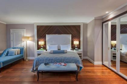 Elite World Business Hotel - image 8