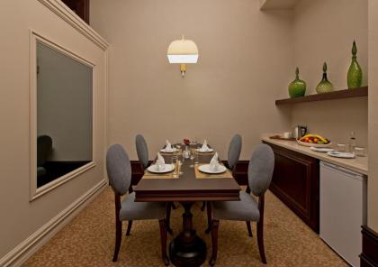 Isfanbul Holiday Home & Suites - image 20
