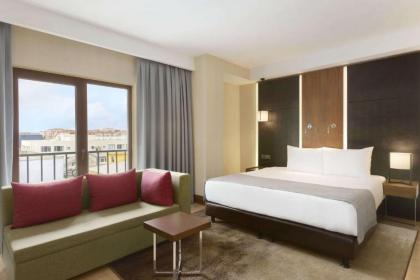 Ramada by Wyndham Istanbul Florya - image 12