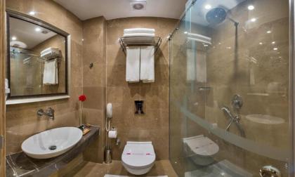 Aybar Hotel - image 14