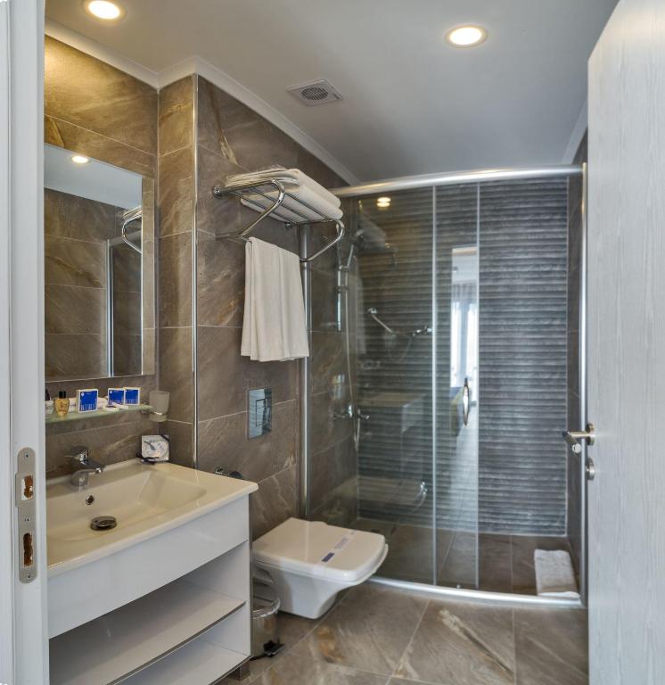 Inntel Hotel Istanbul - image 6