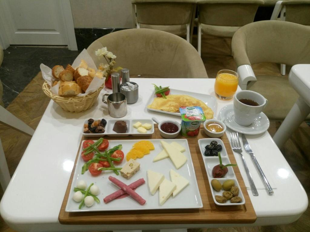 Astan Hotel Taksim - image 4