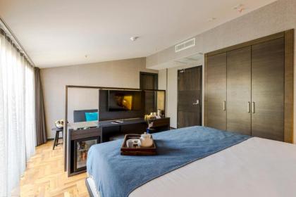 Lampa Design Hotel-Special Category - image 1