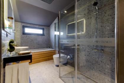 Lampa Design Hotel-Special Category - image 14