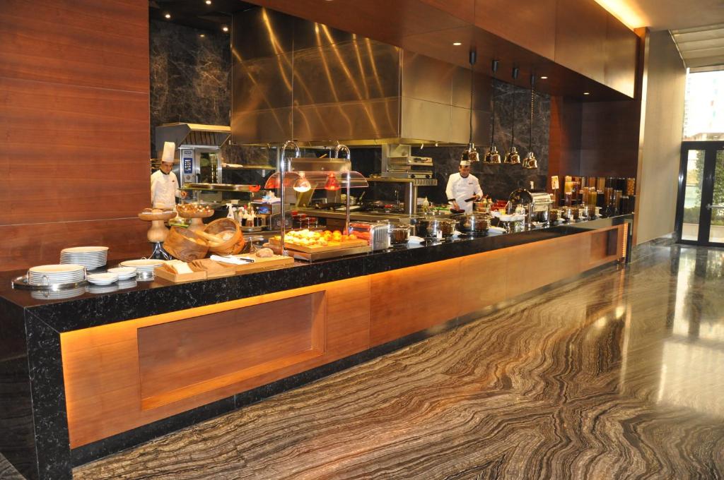 Sheraton Grand Istanbul Atasehir - image 3
