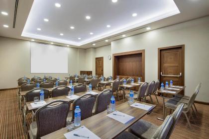 Hampton Inn By Hilton Istanbul Atakoy TR - image 11
