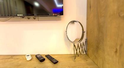 Loren Hotel & Suites - image 12