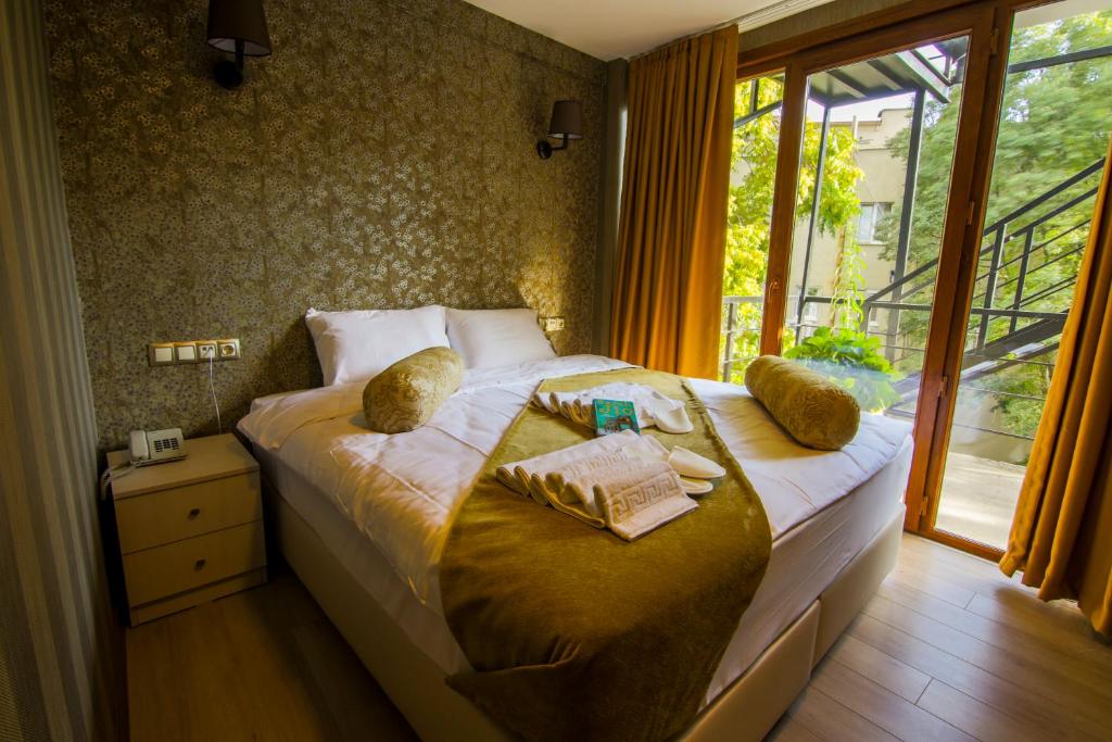 Kuzen Otel - image 4
