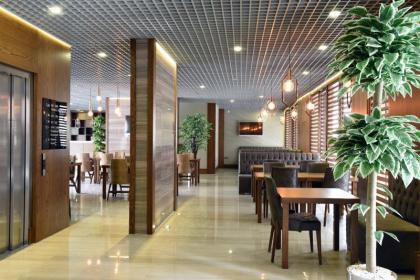 The Elegant Hotel - image 9