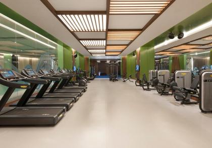 Elite World Asia Hotel - image 8