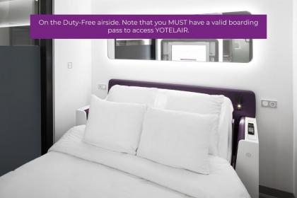 YOTELAIR Istanbul Airport Duty free - International Transit area - image 13
