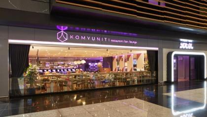 YOTEL Istanbul Airport City Entrance - image 19
