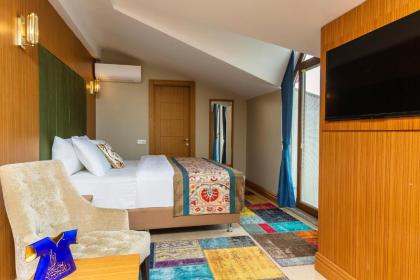 Obelisk Hotel&Suites - image 12