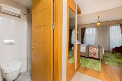 Obelisk Hotel&Suites - image 7