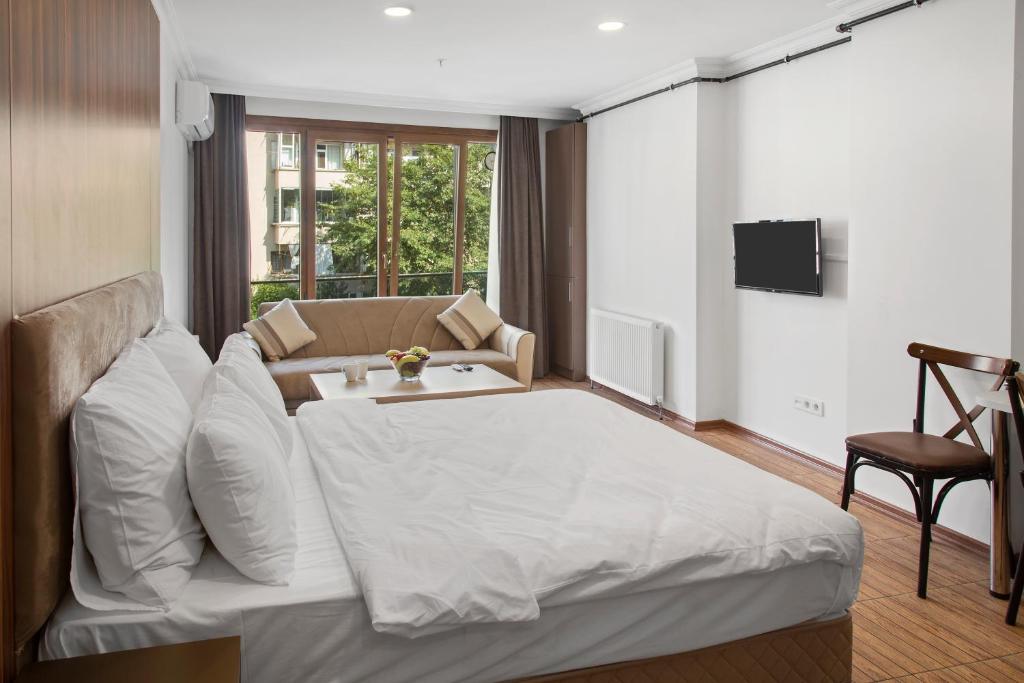 Modern Suites - main image