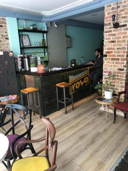 yolohostel - image 15