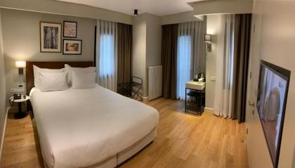Suadhan Hotel - image 8