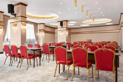 Tryp by Wyndham Istanbul Topkapi - image 20