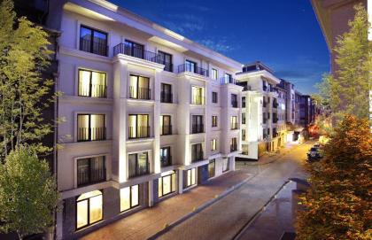 Great Fortune Design Hotel - image 11