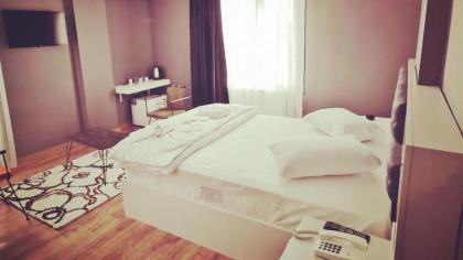 Karaca Suite - image 9