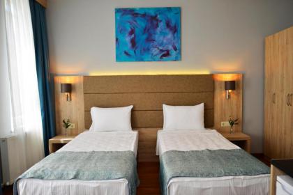 Andi Hotel - image 13